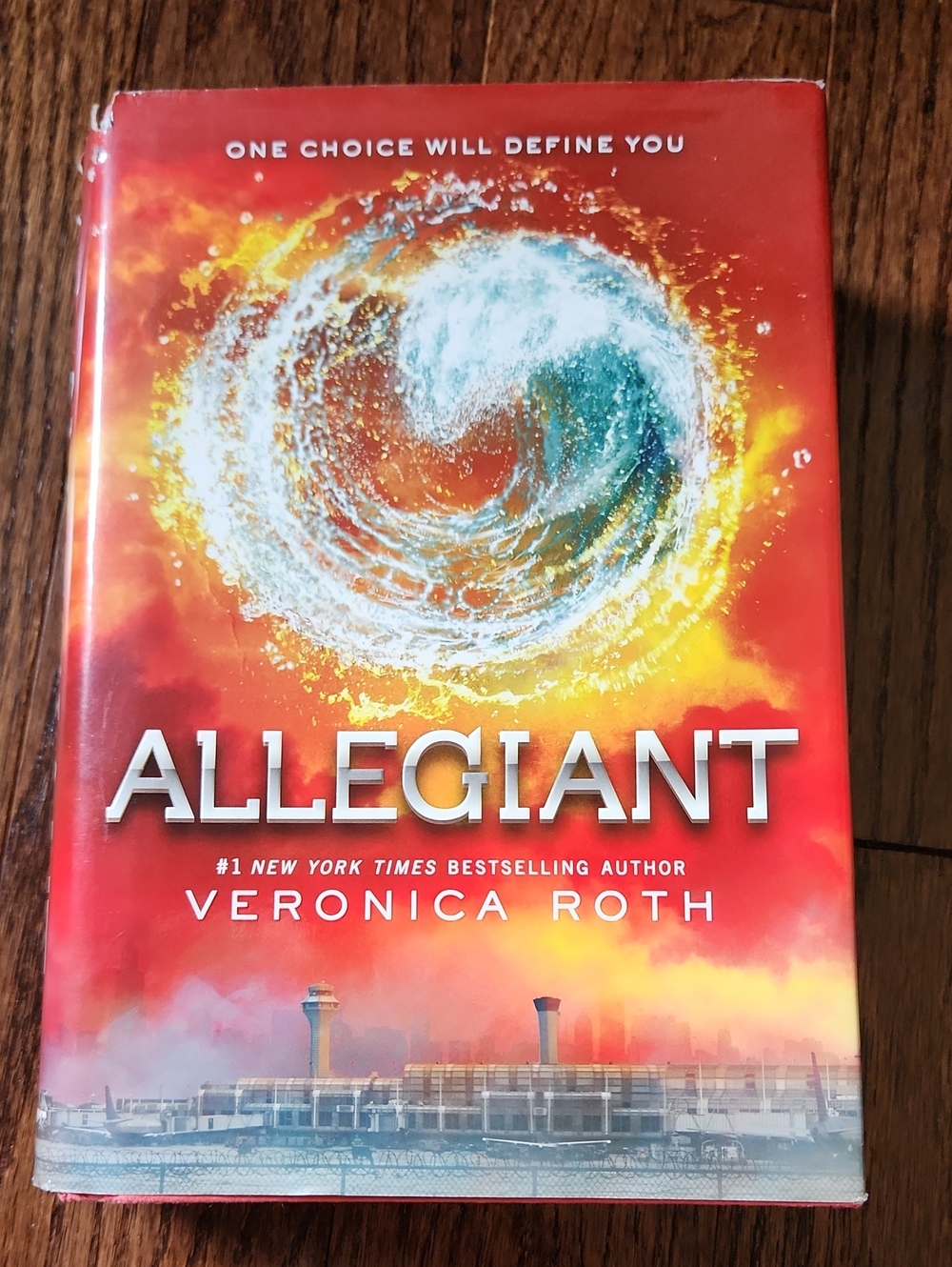 2/$22 📗 Allegiant By Veronica Roth